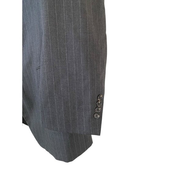 Chaps Mens 2 Piece Gray Pinstriped Suit Sz 46L Jacket 40 x 32 Pleated & Cuffed - Picture 5 of 16
